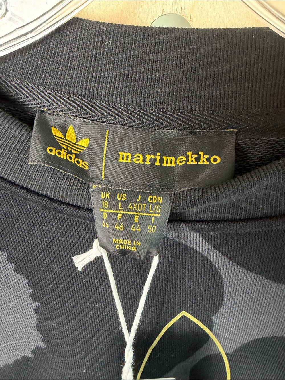 NWT ADIDAS x Marimekko Womens Crewneck Sweatshirt XL - Picture 6 of 8